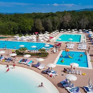Holiday park Hu Village